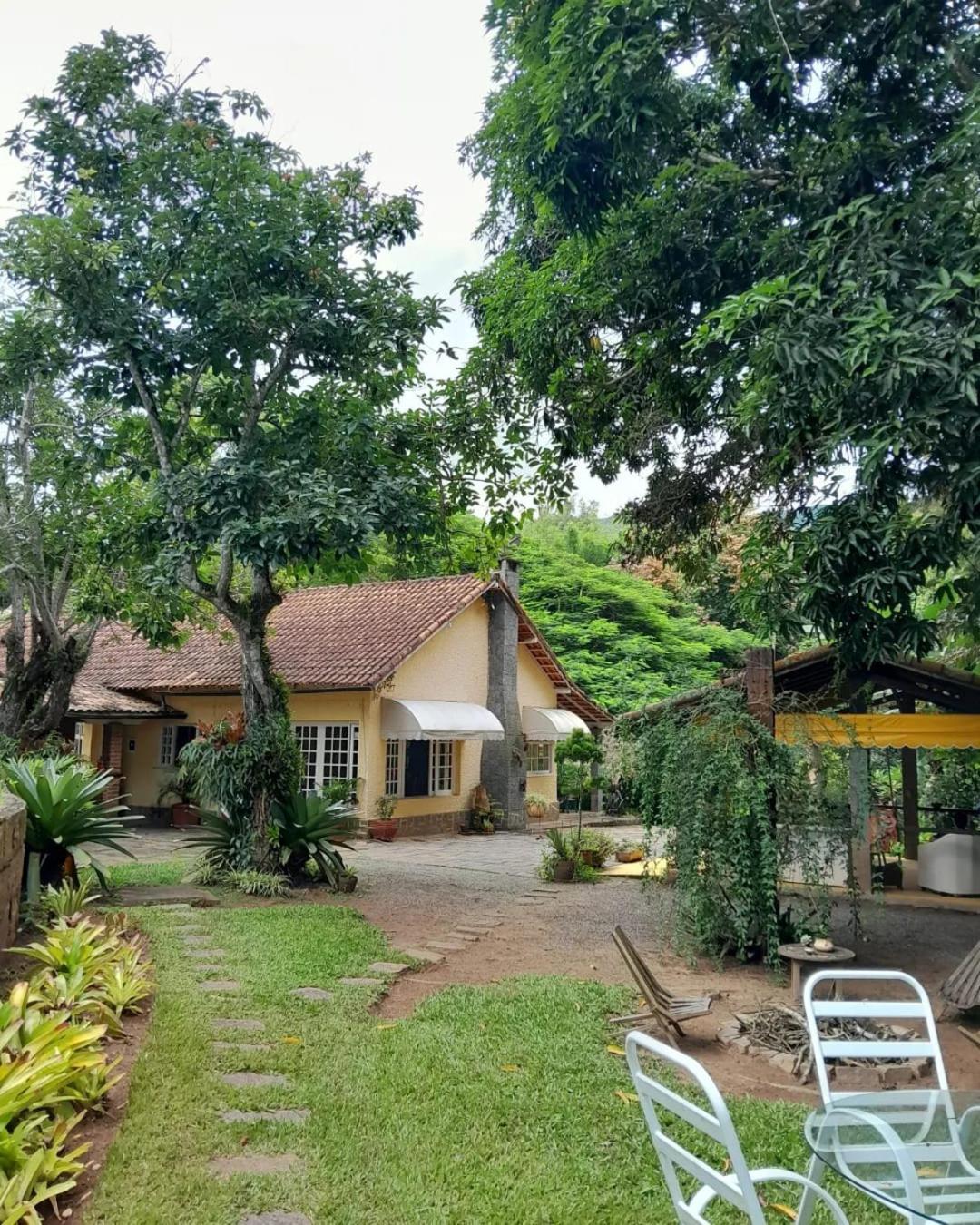 Pousada Casa Do Ipe Amarelo Miguel Pereira Exterior photo